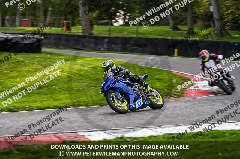 cadwell no limits trackday;cadwell park;cadwell park photographs;cadwell trackday photographs;enduro digital images;event digital images;eventdigitalimages;no limits trackdays;peter wileman photography;racing digital images;trackday digital images;trackday photos